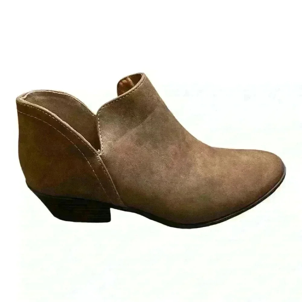 Unr8ed Brown Angle Women’s Boots Size 8.5 GREAT CONDITIONS!